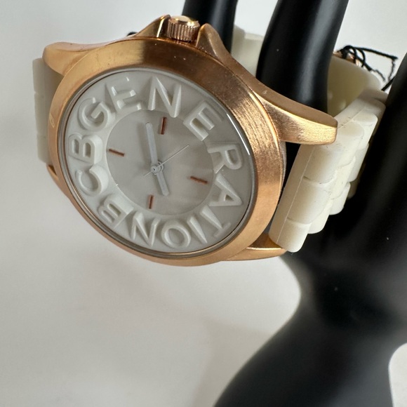 BGCG Women's White and Gold Tone Watch BGCG - Picture 3 of 3